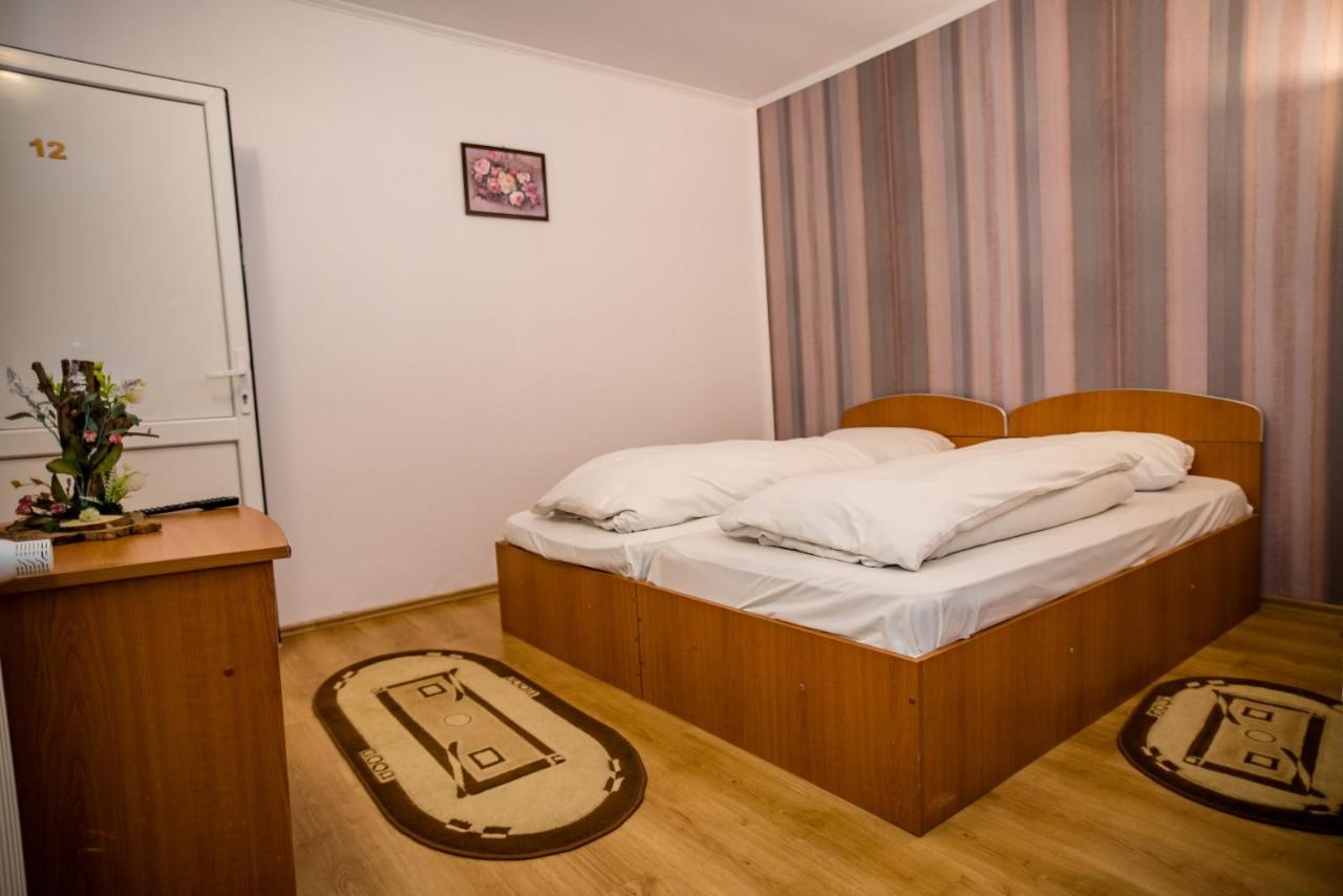 Hotel Marion Poiana Dumbraveni  Luaran gambar