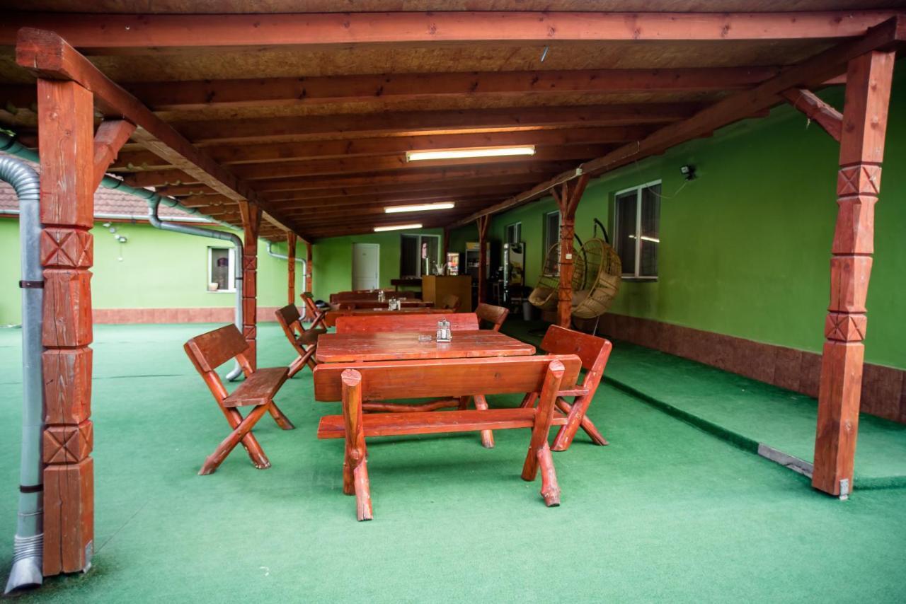 Hotel Marion Poiana Dumbraveni  Luaran gambar